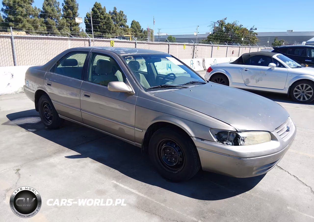 1999 Toyota Camry Le