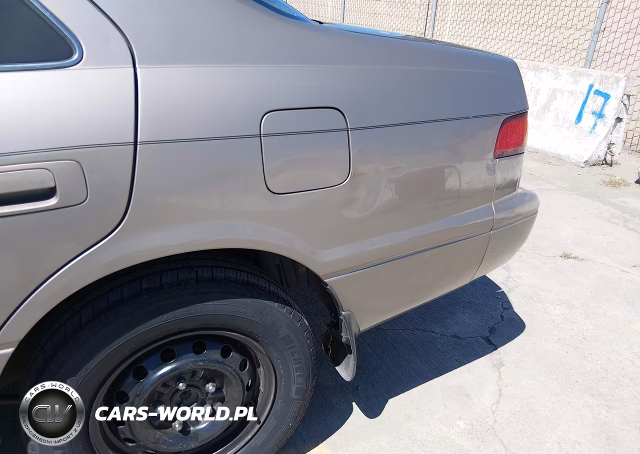 1999 Toyota Camry Le VIN:4T1BG28K3XU897139 - 6