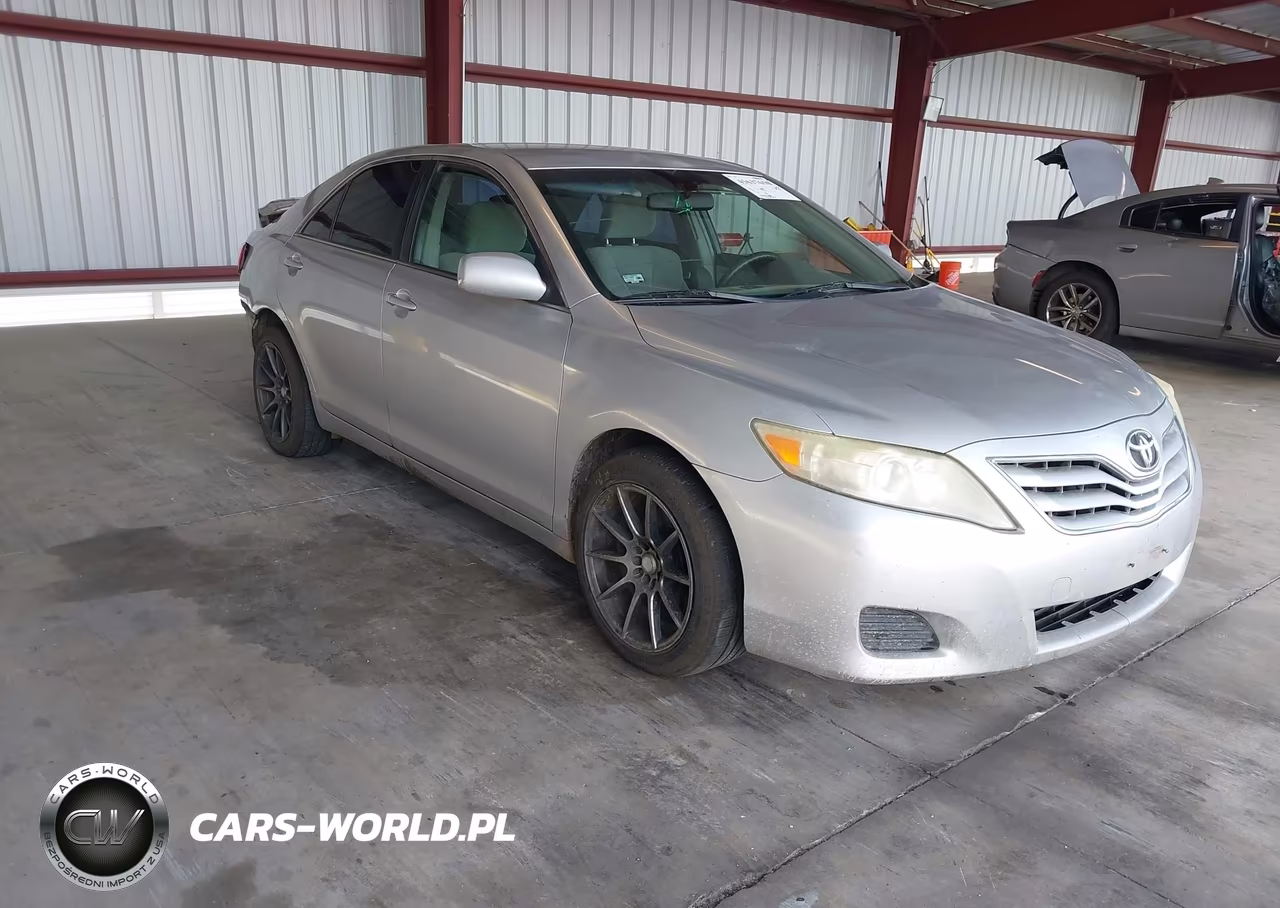 2010 Toyota Camry Le VIN:JTNBF3EK8A3003324 - 1