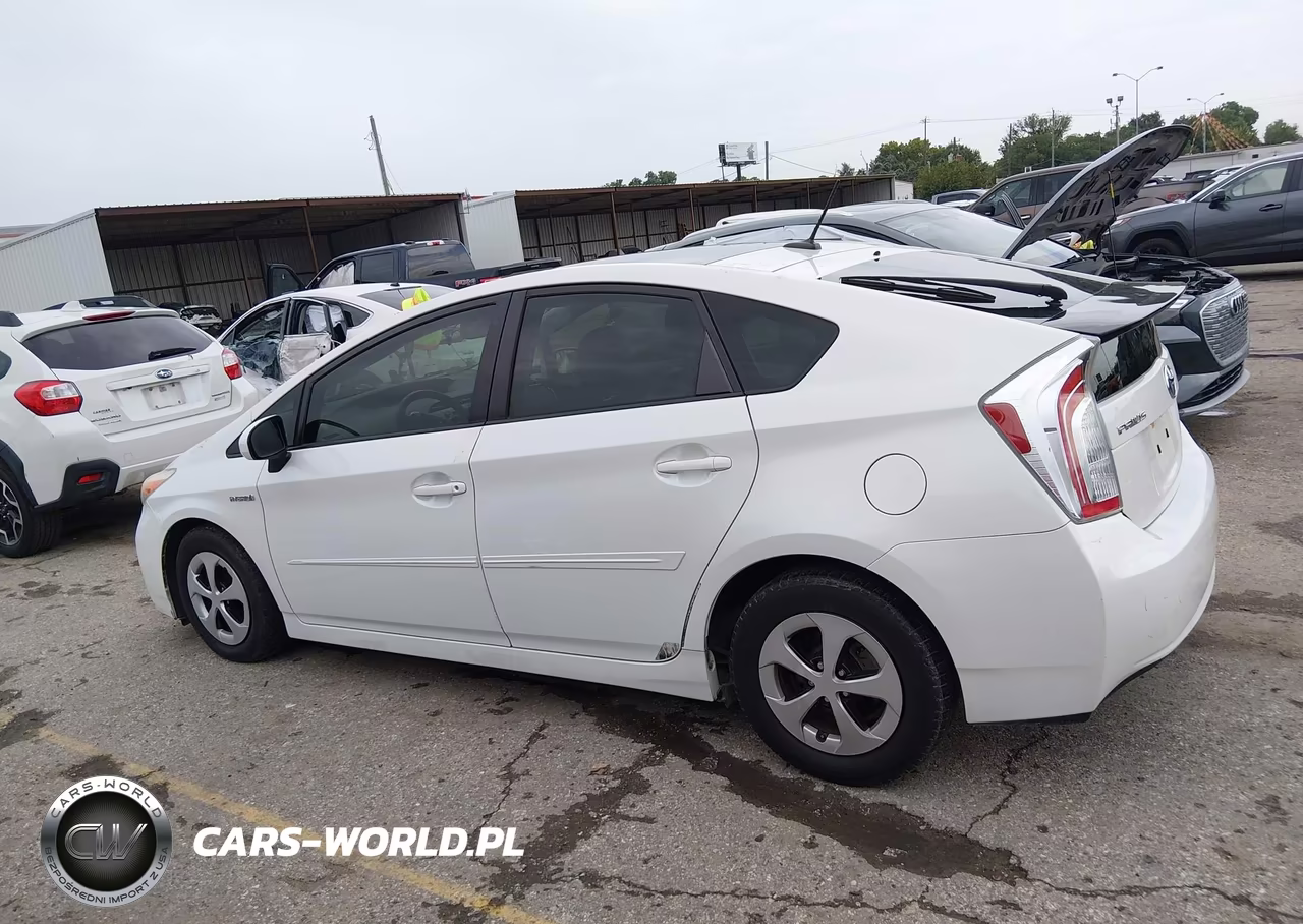 2014 Toyota Prius Four VIN:JTDKN3DU1E1751893 - 14