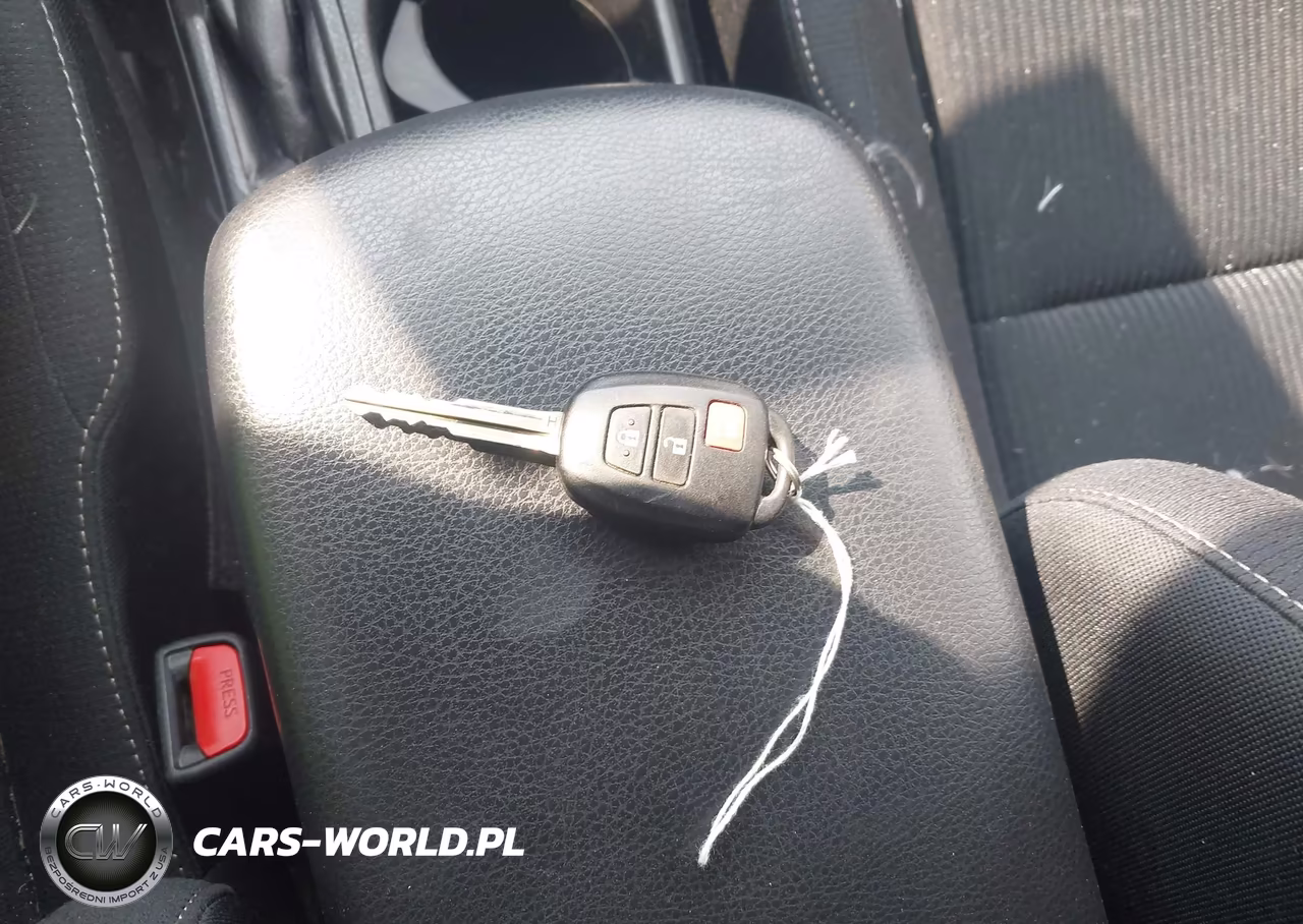 2015 Toyota Rav4 Xle VIN:JTMRFREV5FD173612 - 11