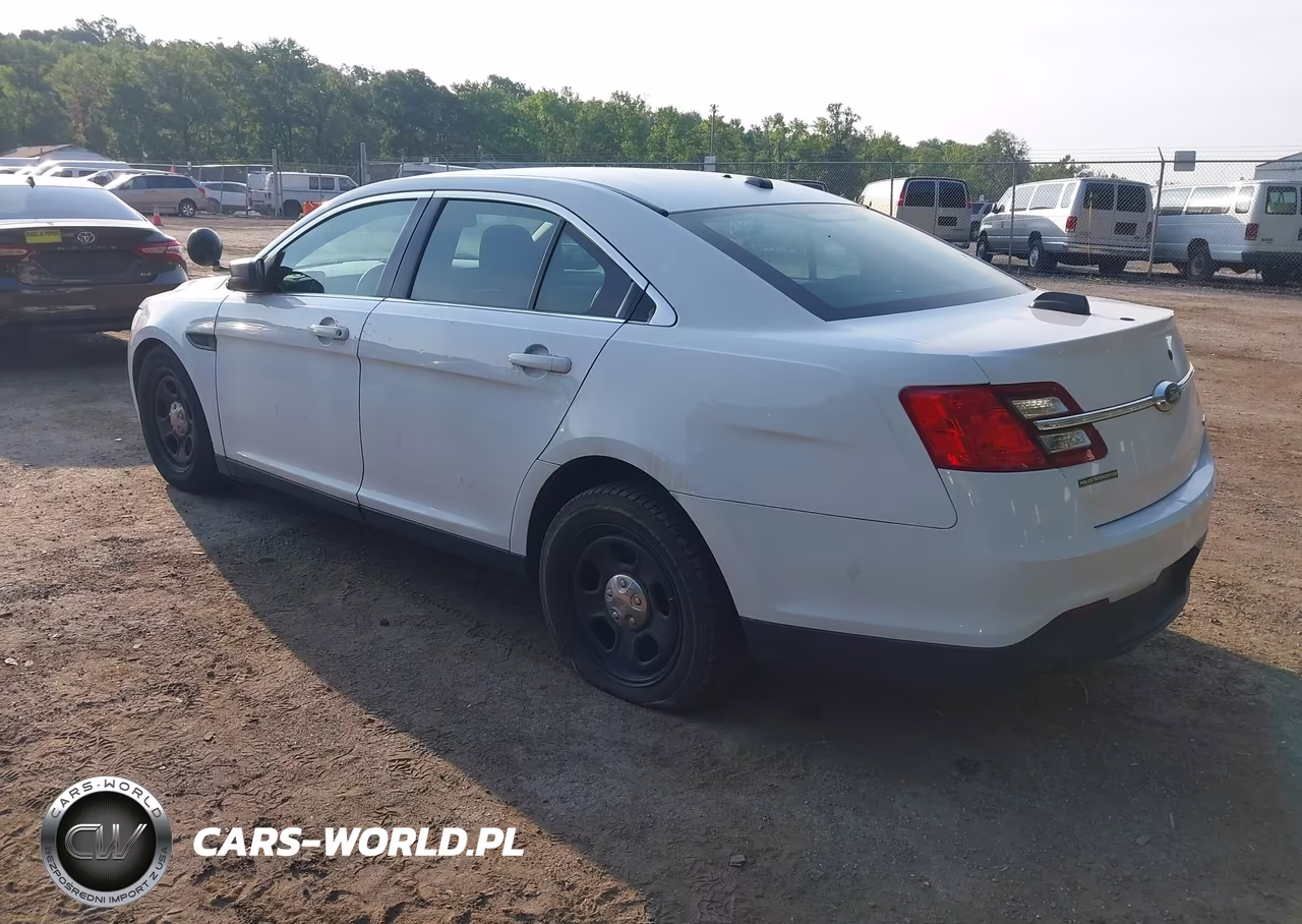 2017 Ford Police Interceptor VIN:1FAHP2MK0HG130178 - 3