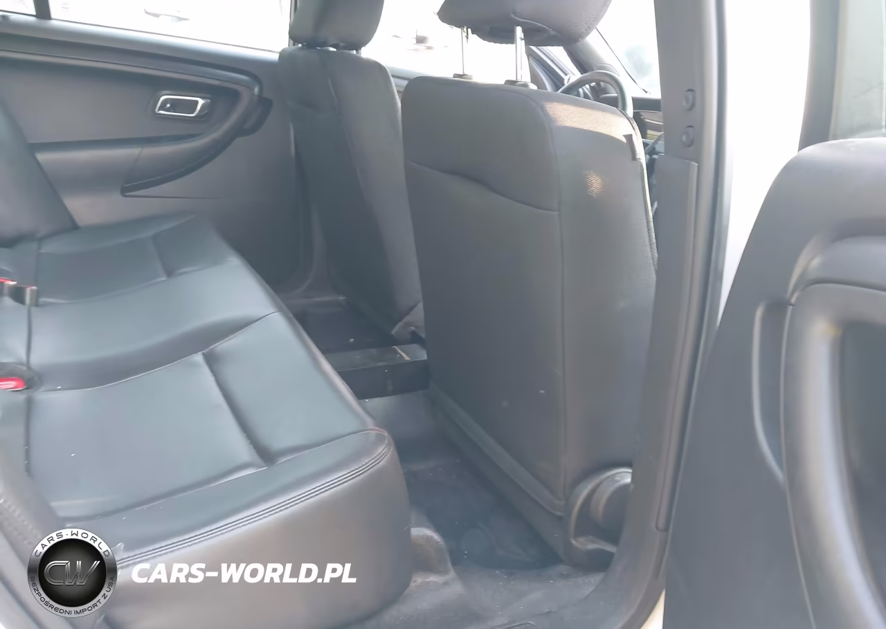 2017 Ford Police Interceptor VIN:1FAHP2MK0HG130178 - 8