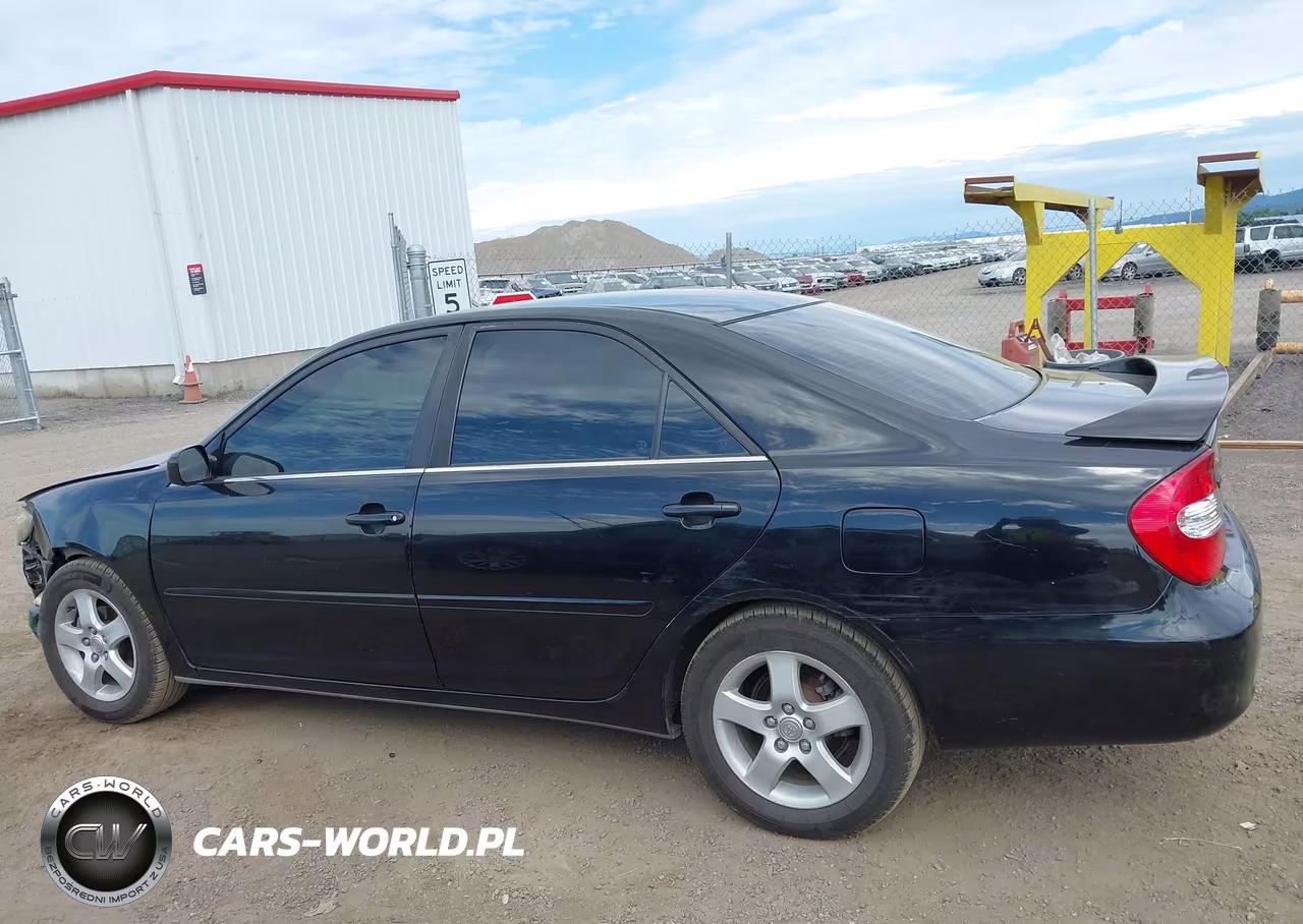 2002 Toyota Camry Se VIN:JTDBE32K520067190 - 14