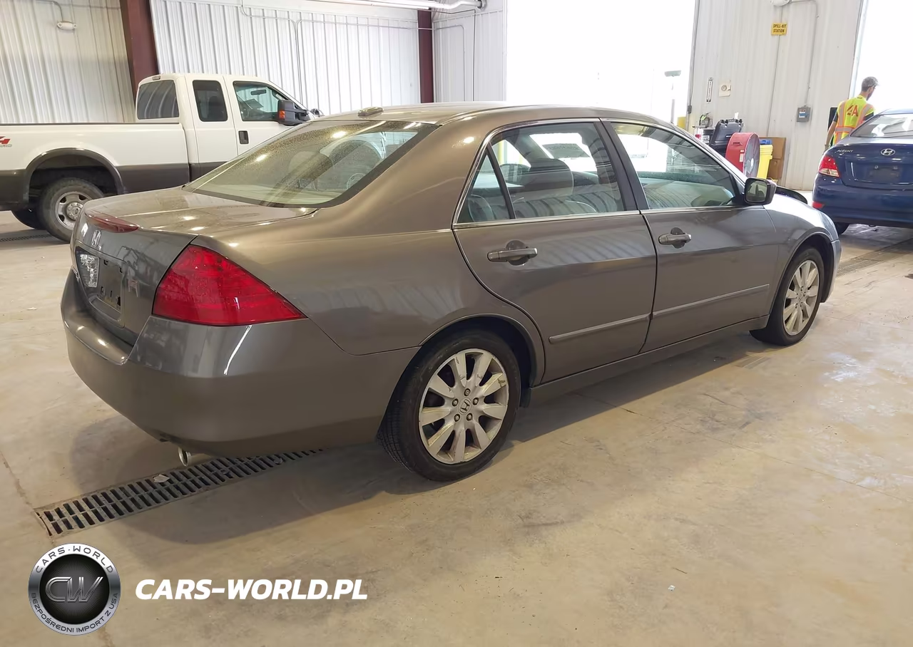 2007 Honda Accord 3.0 Ex VIN:1HGCM668X7A033966 - 4