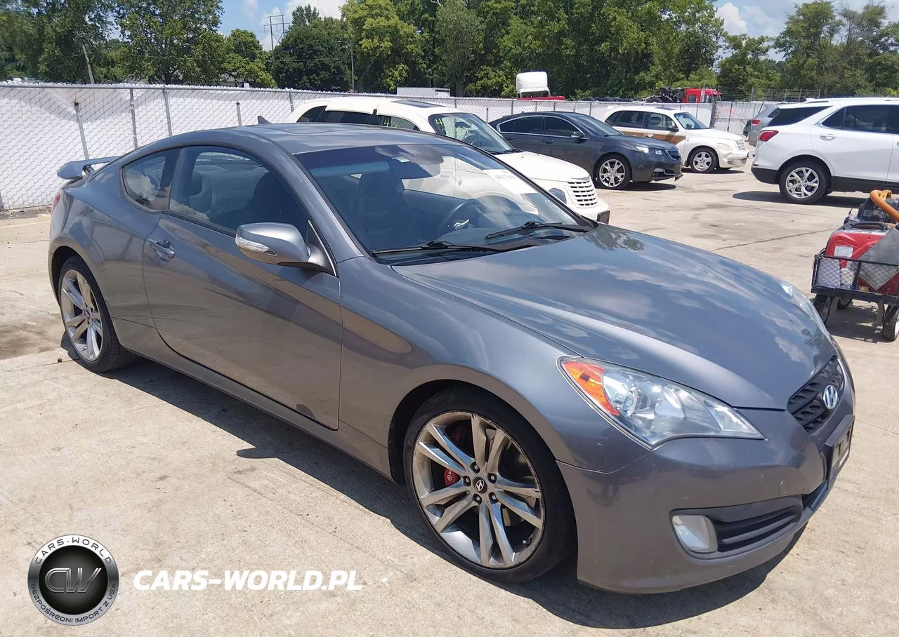 2010 Hyundai Genesis 3.8 Track