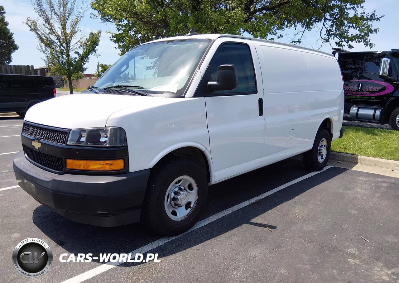 2018 Chevrolet Express 2500 Work Van VIN:1GCWGAFG2J1276241 - 2