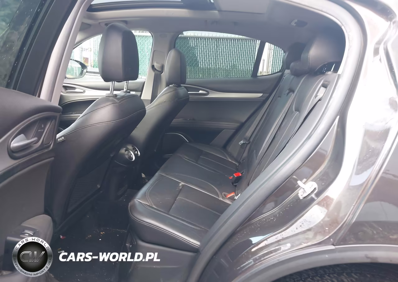 2018 Alfa Romeo Stelvio Sport Awd VIN:ZASFAKPN3J7B71572 - 8