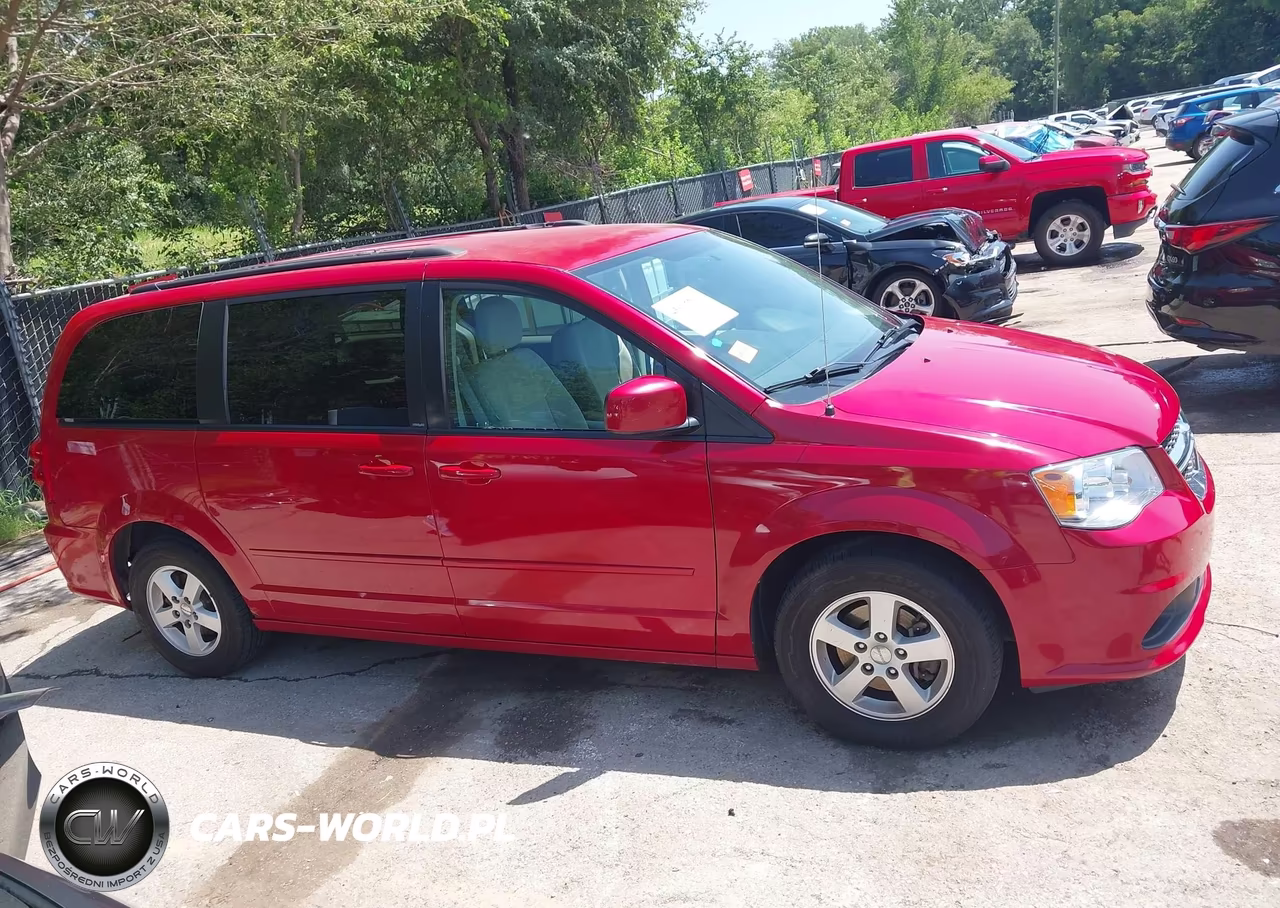 2012 Dodge Grand Caravan Sxt VIN:2C4RDGCG6CR209833 - 13