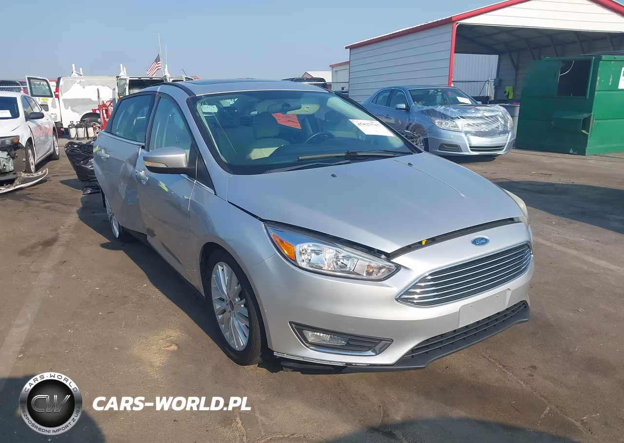 2017 Ford Focus Titanium – zdjęcie 1 z 21