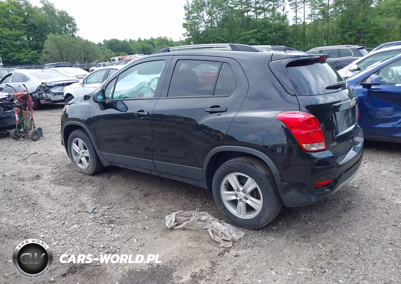 2021 Chevrolet Trax Fwd Lt VIN:KL7CJLSBXMB311145 - 3