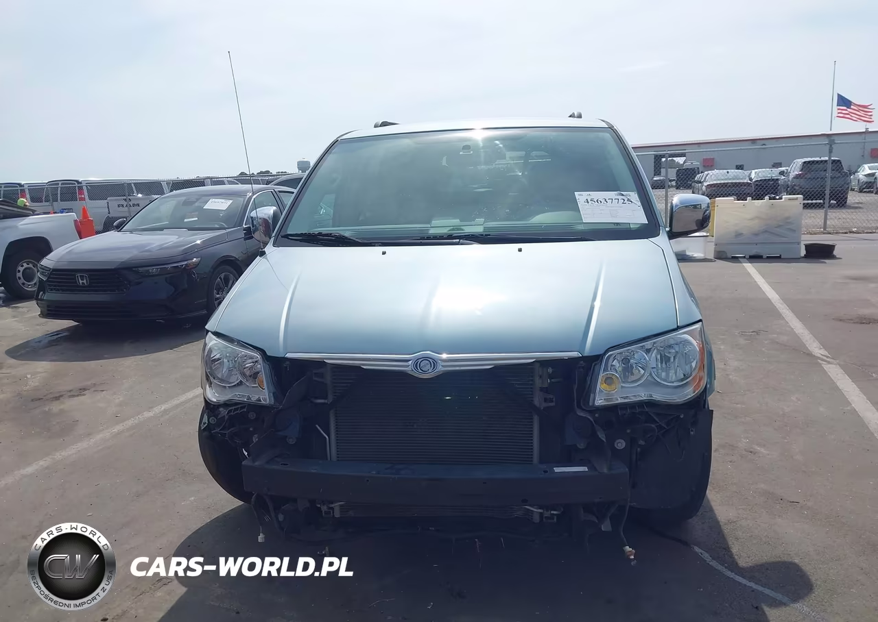 2010 Chrysler Town & Country Touring VIN:2A4RR5D1XAR414790 - 13