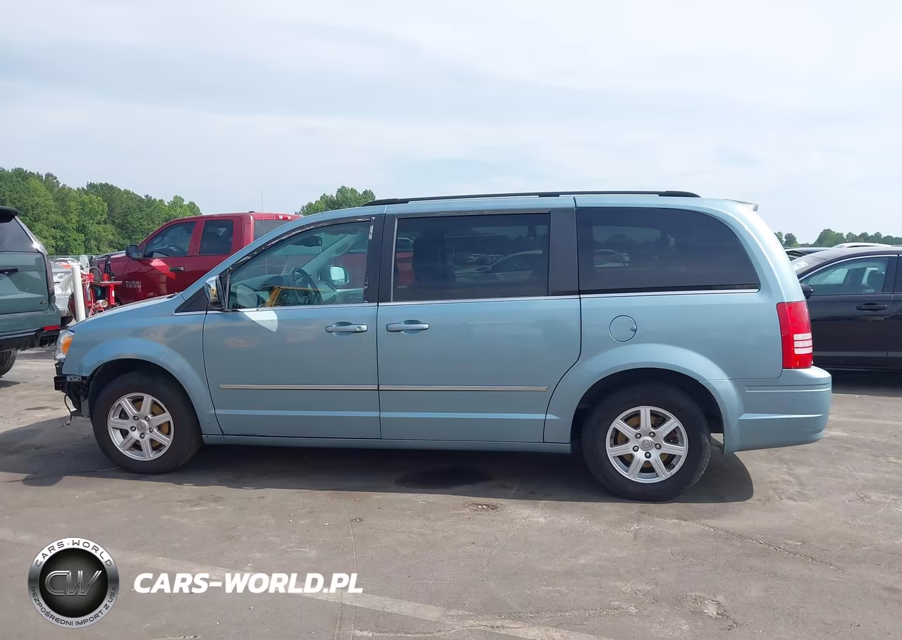 2010 Chrysler Town & Country Touring VIN:2A4RR5D1XAR414790 - 15