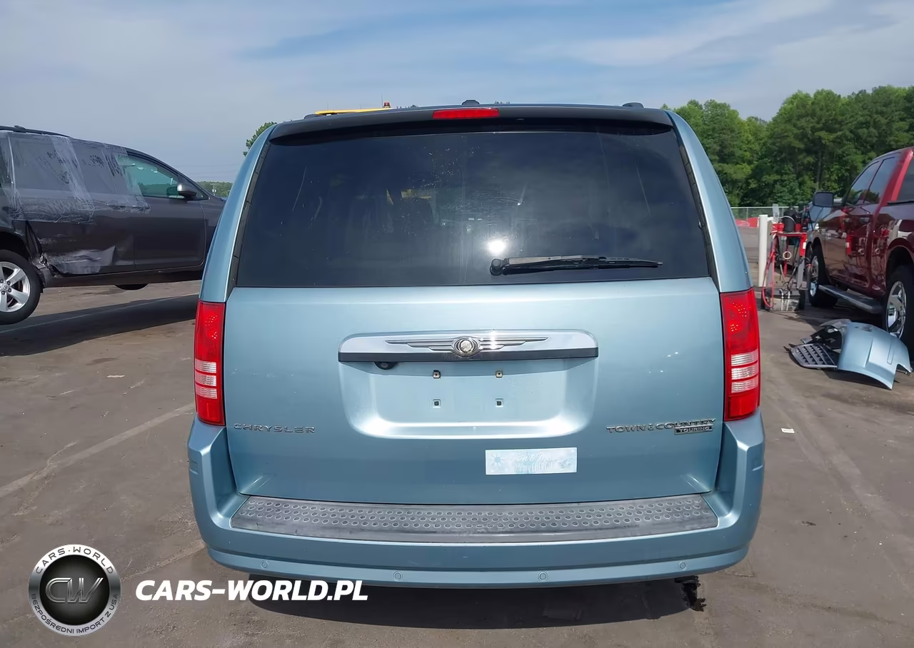 2010 Chrysler Town & Country Touring VIN:2A4RR5D1XAR414790 - 17