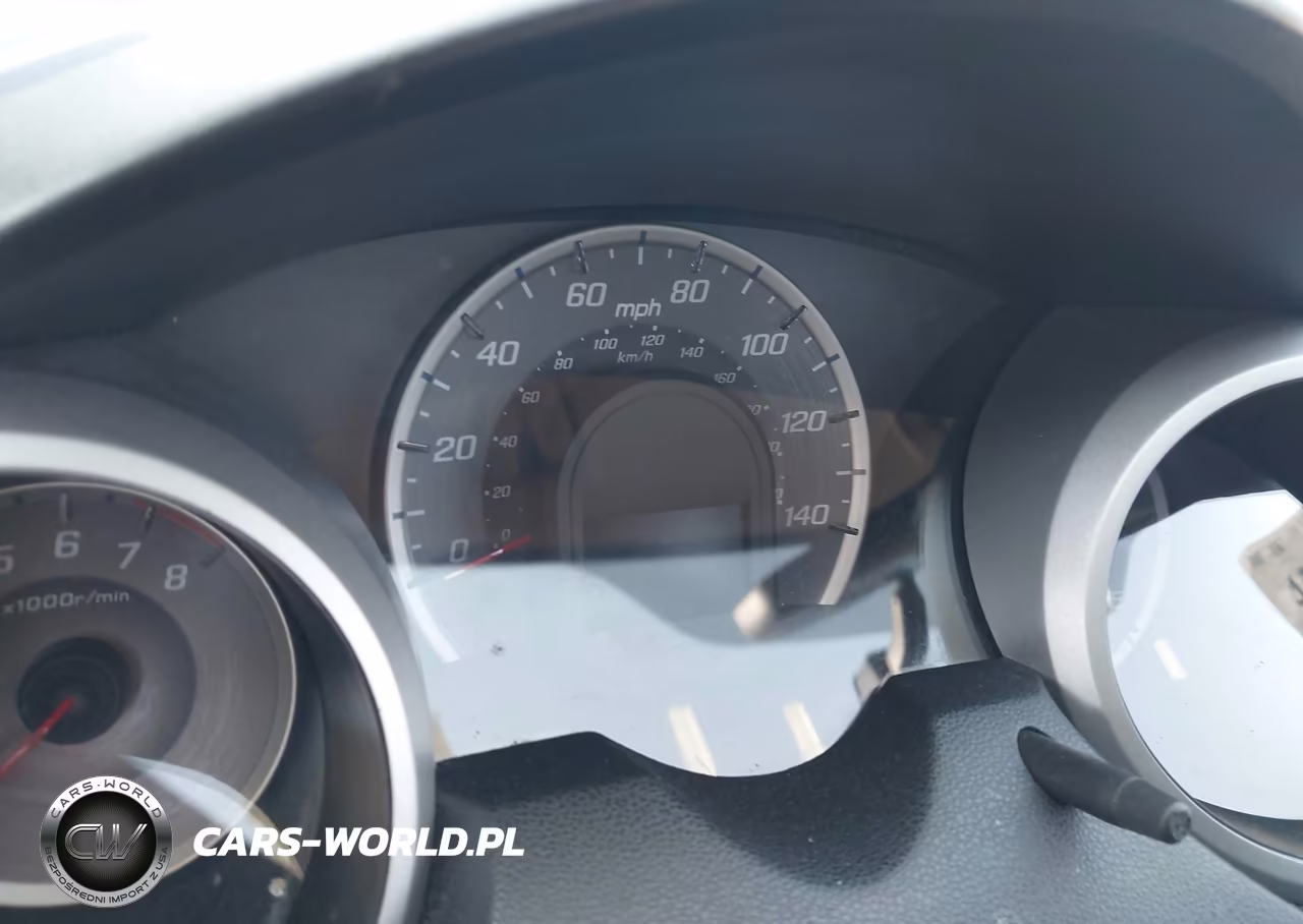 2013 Honda Fit VIN:JHMGE8H30DC057928 - 7