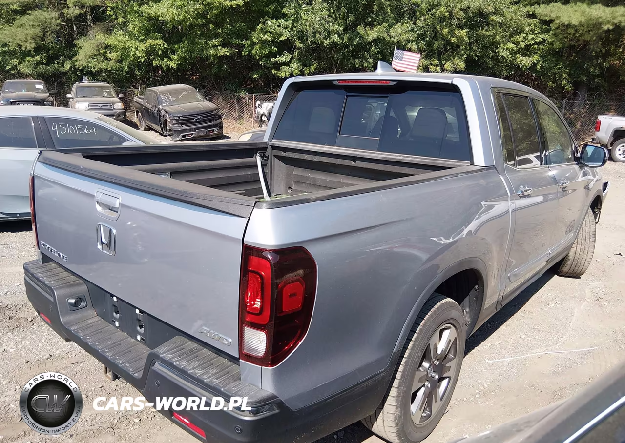 2017 Honda Ridgeline Rtl-E VIN:5FPYK3F78HB002098 - 4