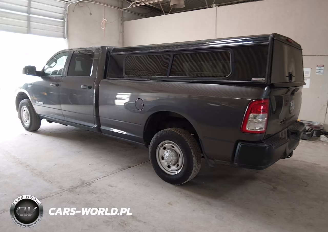 2020 Ram 2500 Tradesman 4X2 8' Box VIN:3C6UR4HJ4LG243054 - 3