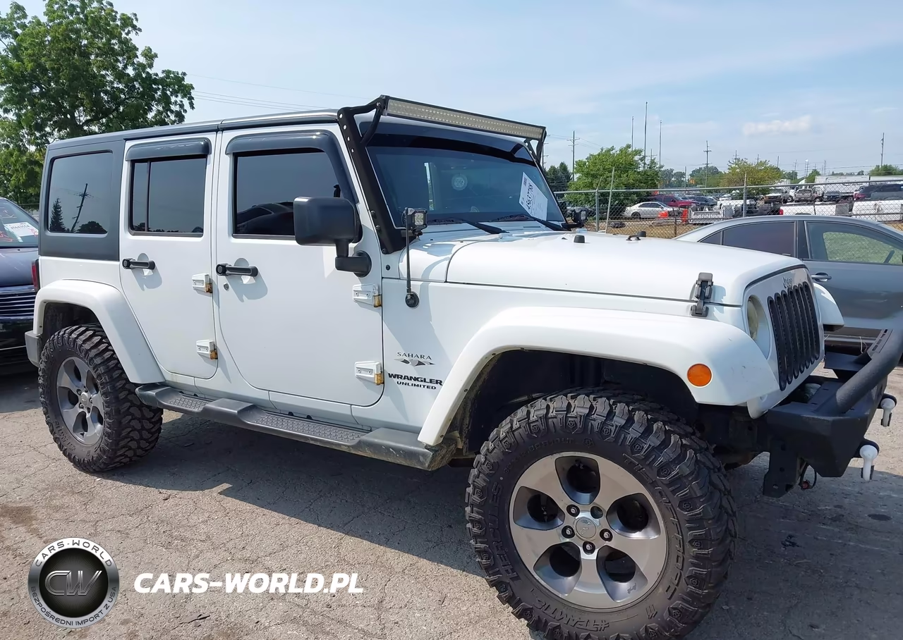 2016 Jeep Wrangler Unlimited Sahara VIN:1C4BJWEG3GL193624 - 13