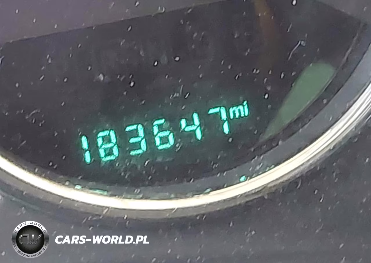 2016 Jeep Wrangler Unlimited Sahara VIN:1C4BJWEG3GL193624 - 7