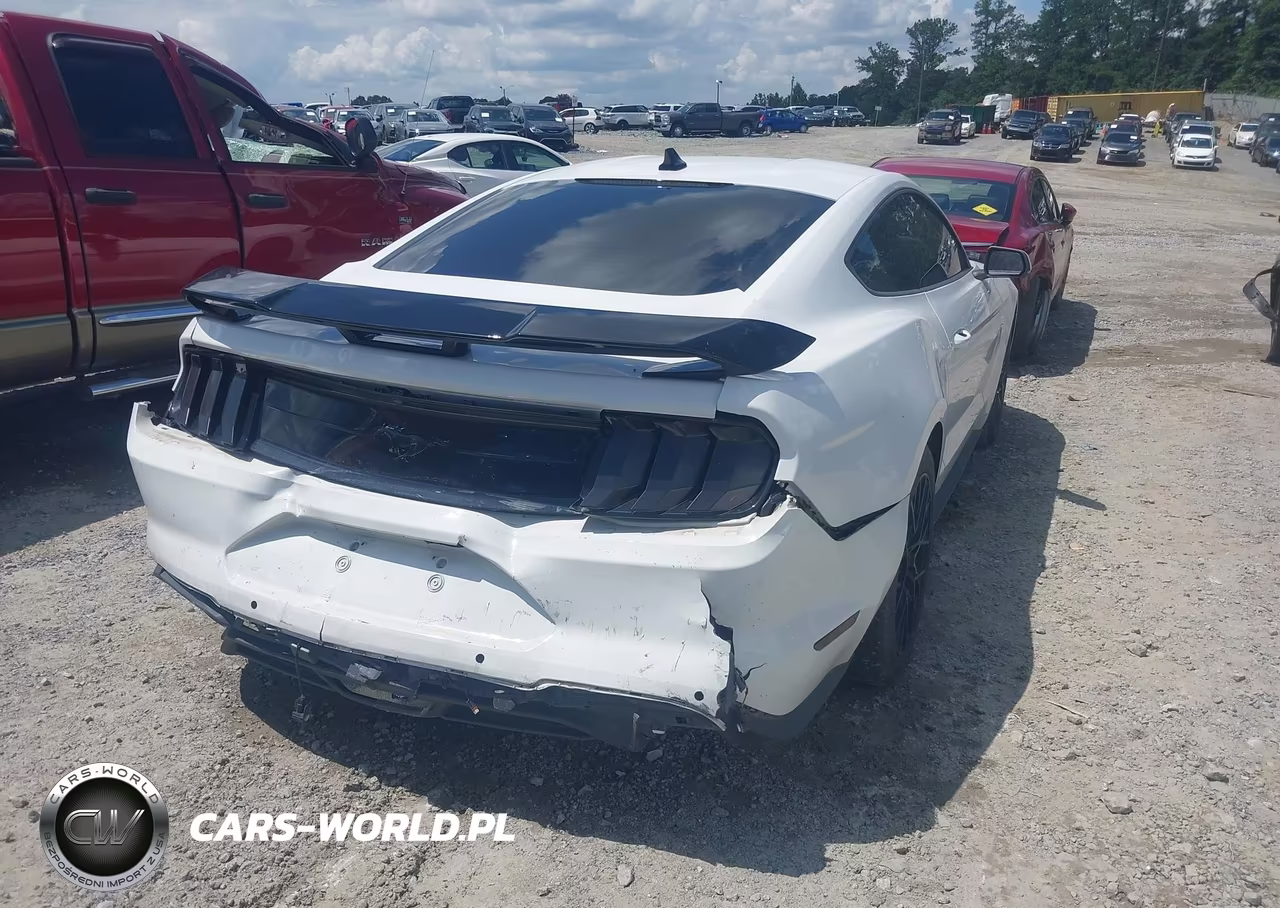 2023 Ford Mustang Ecoboost Premium Fastback VIN:1FA6P8THXP5107436 - 4