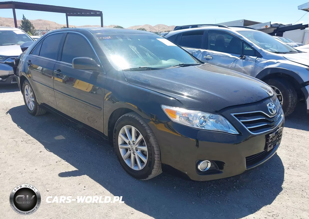 2010 Toyota Camry Xle V6 – zdjęcie 1 z 16