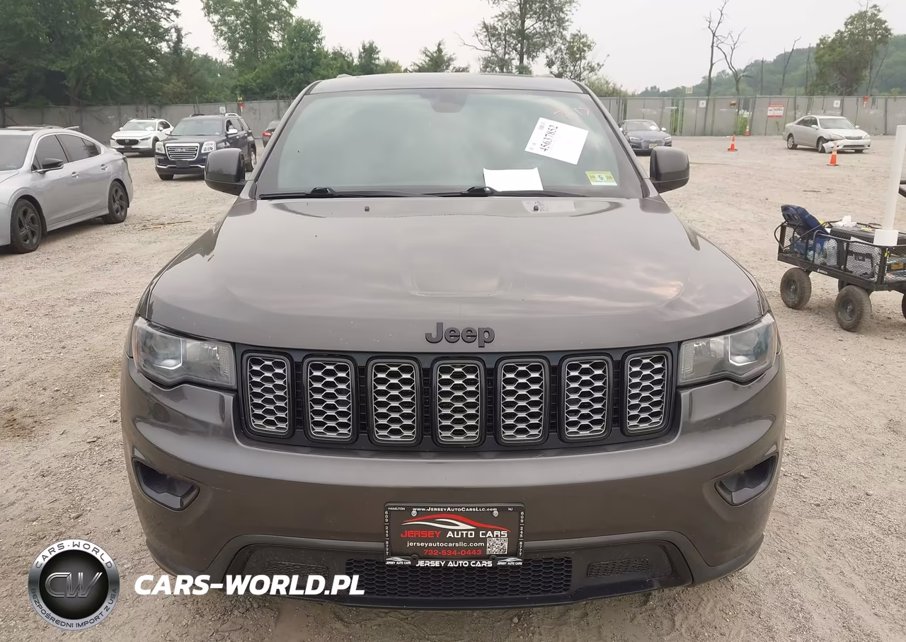2017 Jeep Grand Cherokee Altitude VIN:1C4RJFAG6HC760138 - 12