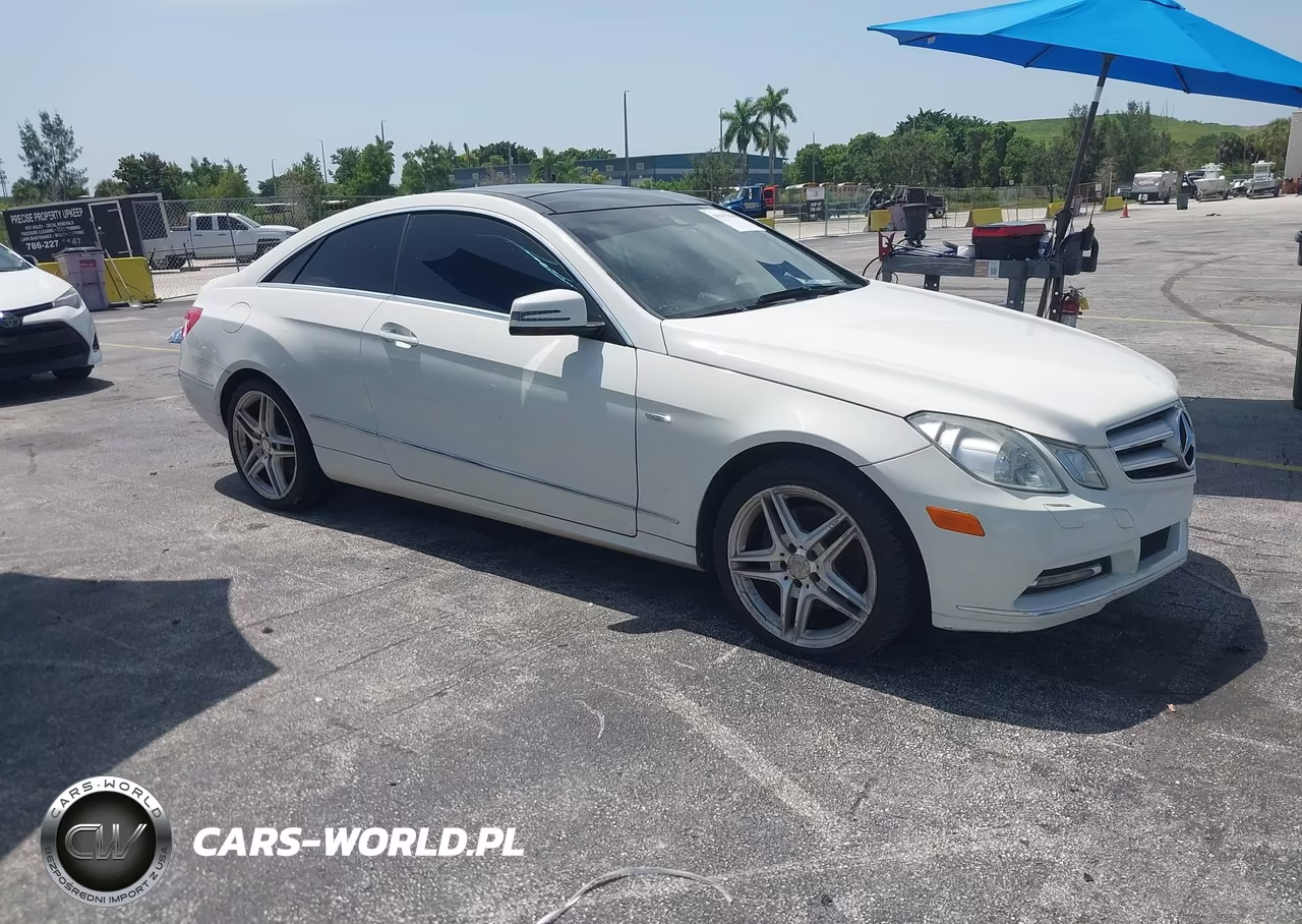 2012 Mercedes-Benz E 350 – zdjęcie 1 z 11