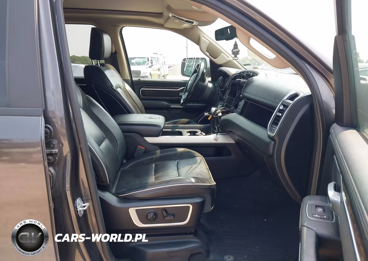 2020 Ram 1500 Laramie 4X4 5'7 Box VIN:1C6SRFJTXLN380148 - 5