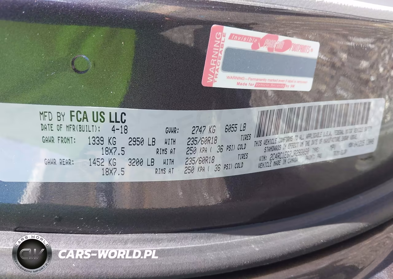 2018 Chrysler Pacifica Touring L Plus VIN:2C4RC1EG7JR293090 - 9