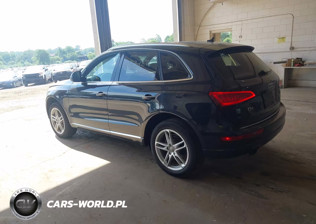 2017 Audi Q5 2.0T Premium VIN:WA1L2AFP6HA090689 - 3