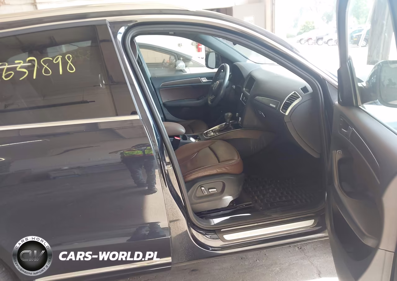 2017 Audi Q5 2.0T Premium VIN:WA1L2AFP6HA090689 - 5