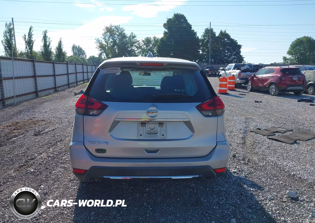 2018 Nissan Rogue S VIN:KNMAT2MT7JP537842 - 16