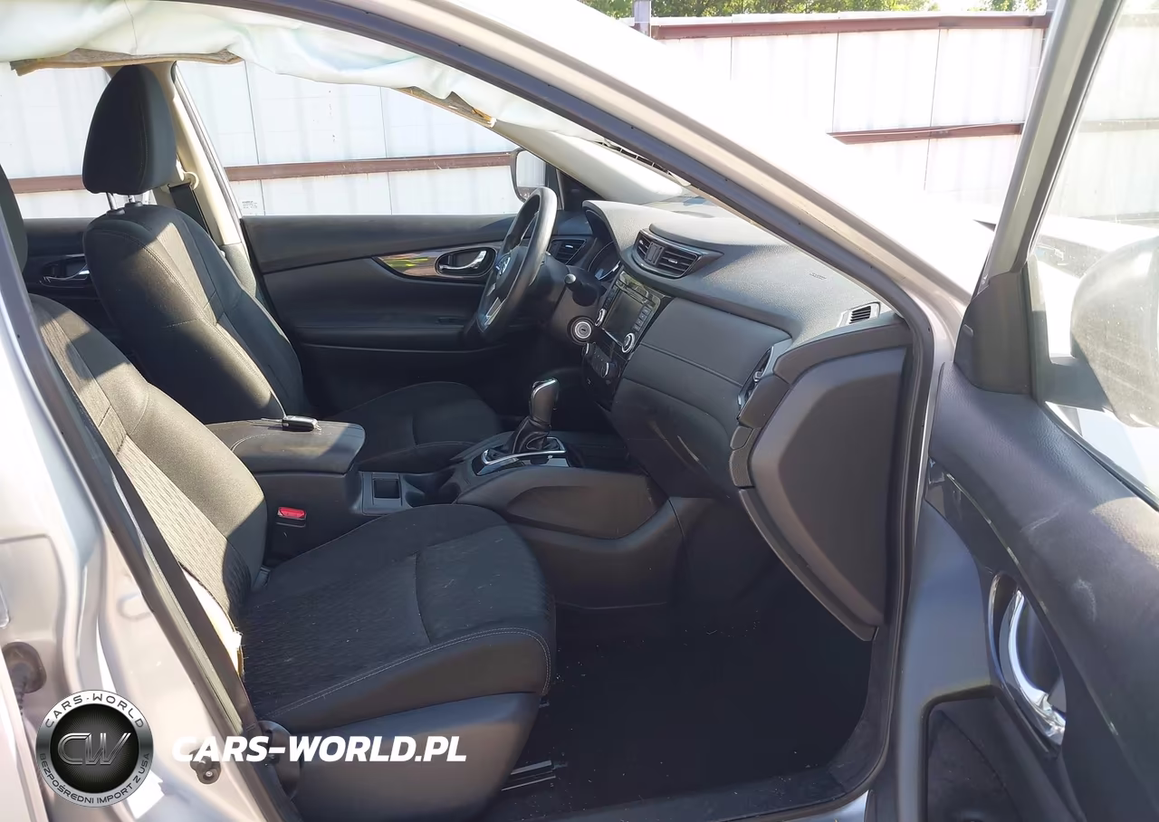 2018 Nissan Rogue S VIN:KNMAT2MT7JP537842 - 5