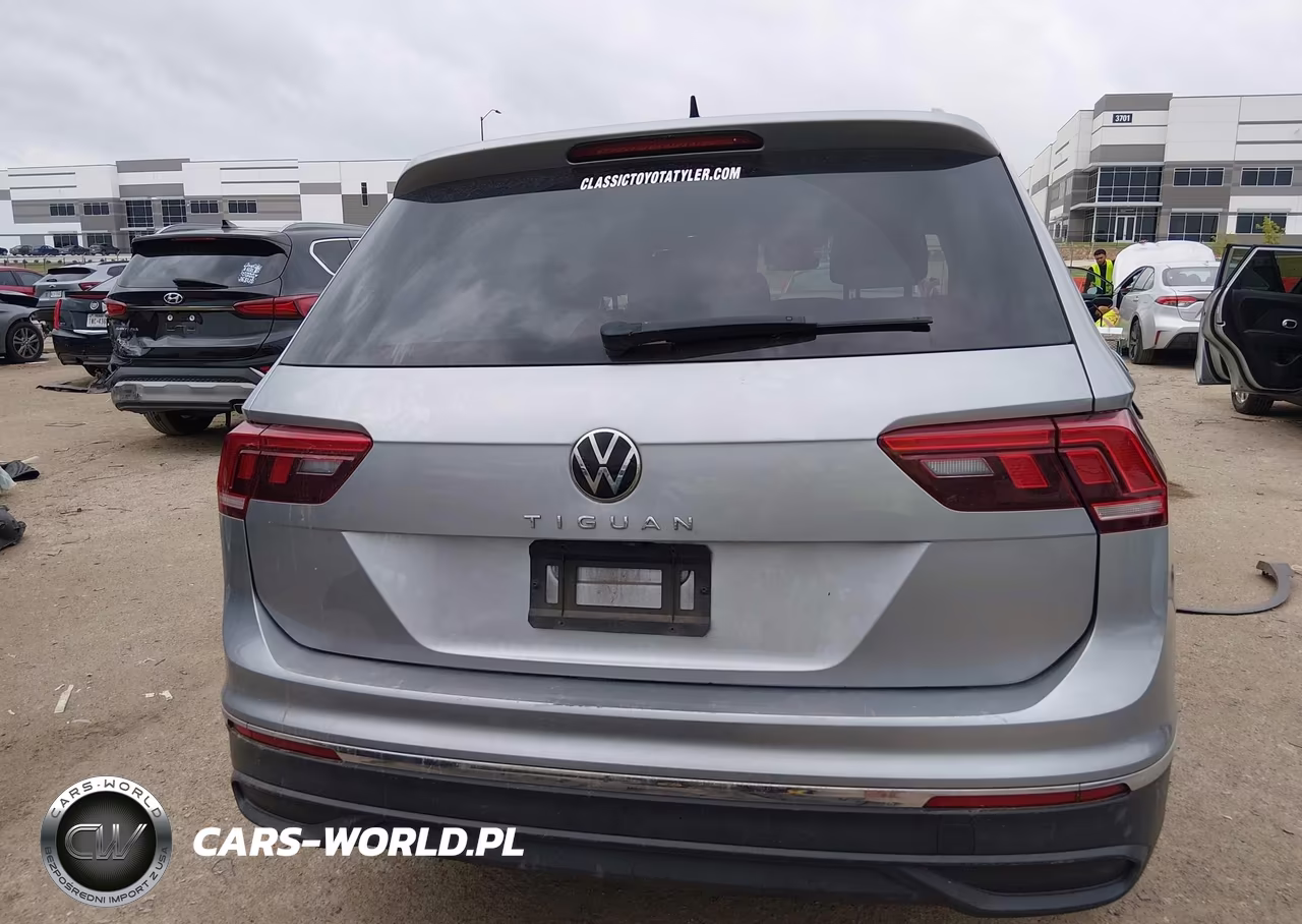 2023 Volkswagen Tiguan 2.0T S VIN:3VVRB7AX3PM099699 - 17