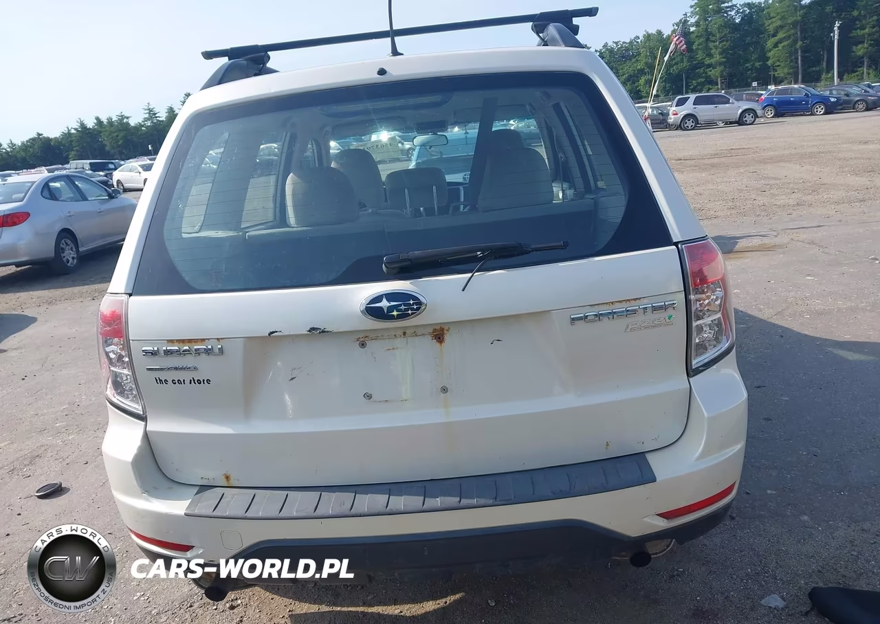 2013 Subaru Forester 2.5X VIN:JF2SHABC6DG406216 - 14