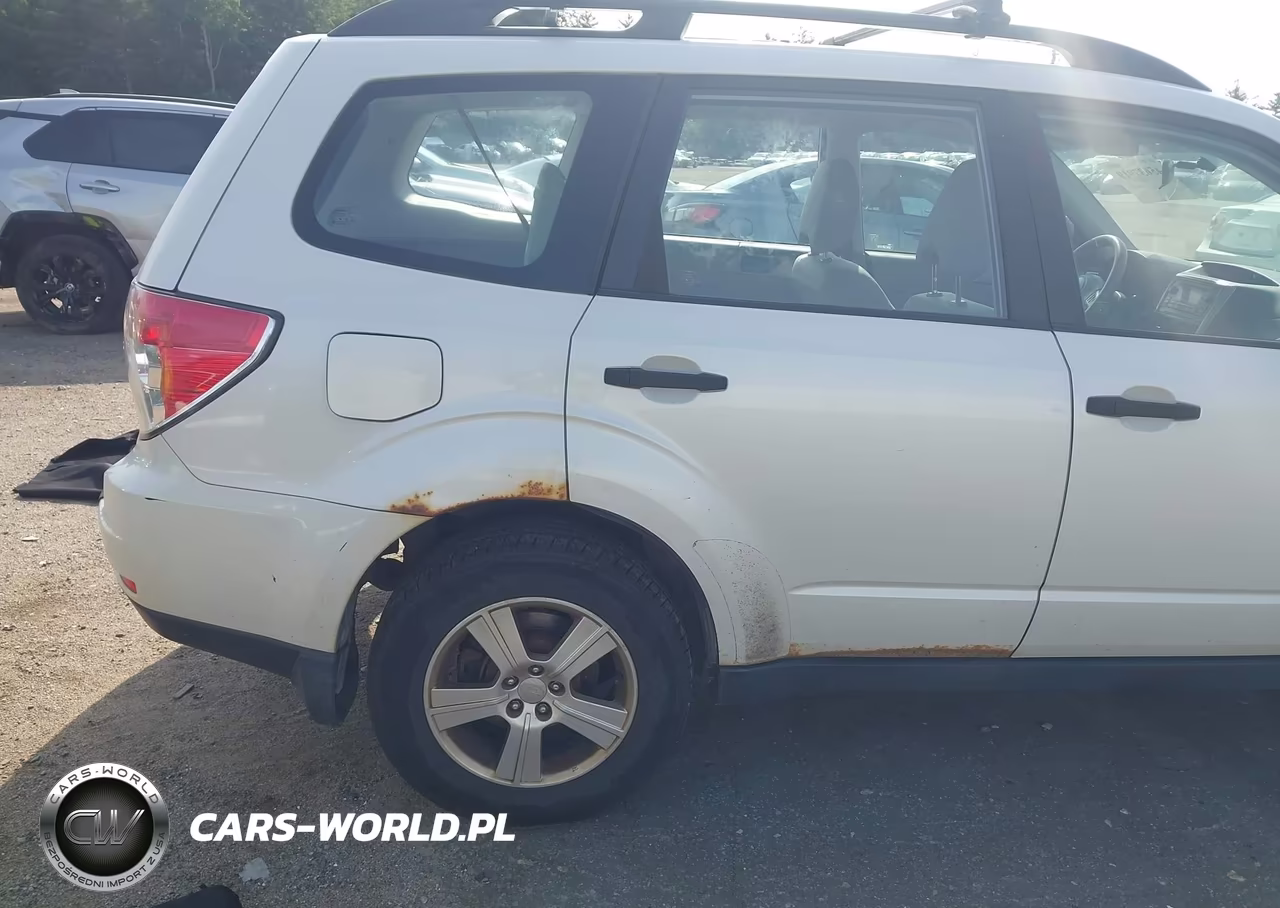 2013 Subaru Forester 2.5X VIN:JF2SHABC6DG406216 - 15