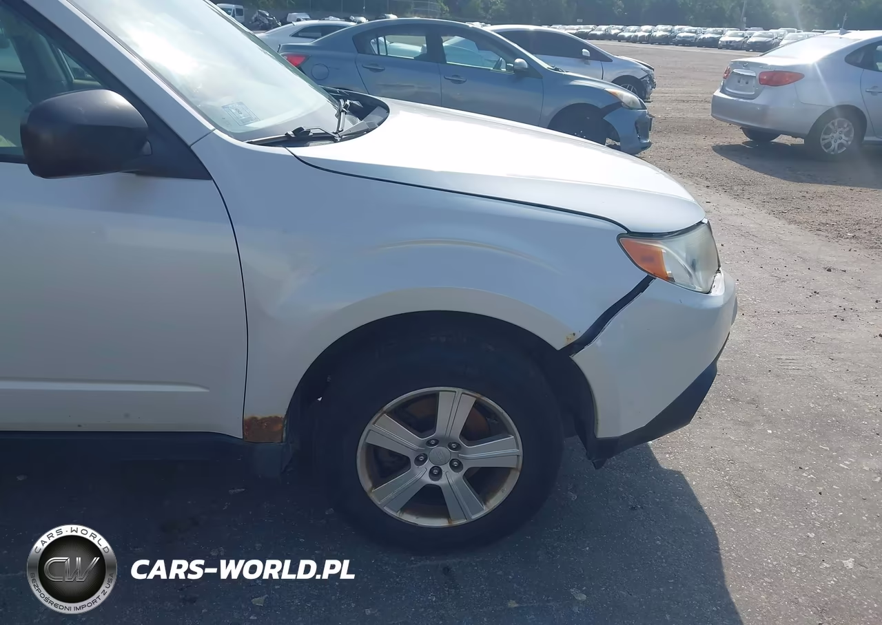 2013 Subaru Forester 2.5X VIN:JF2SHABC6DG406216 - 16