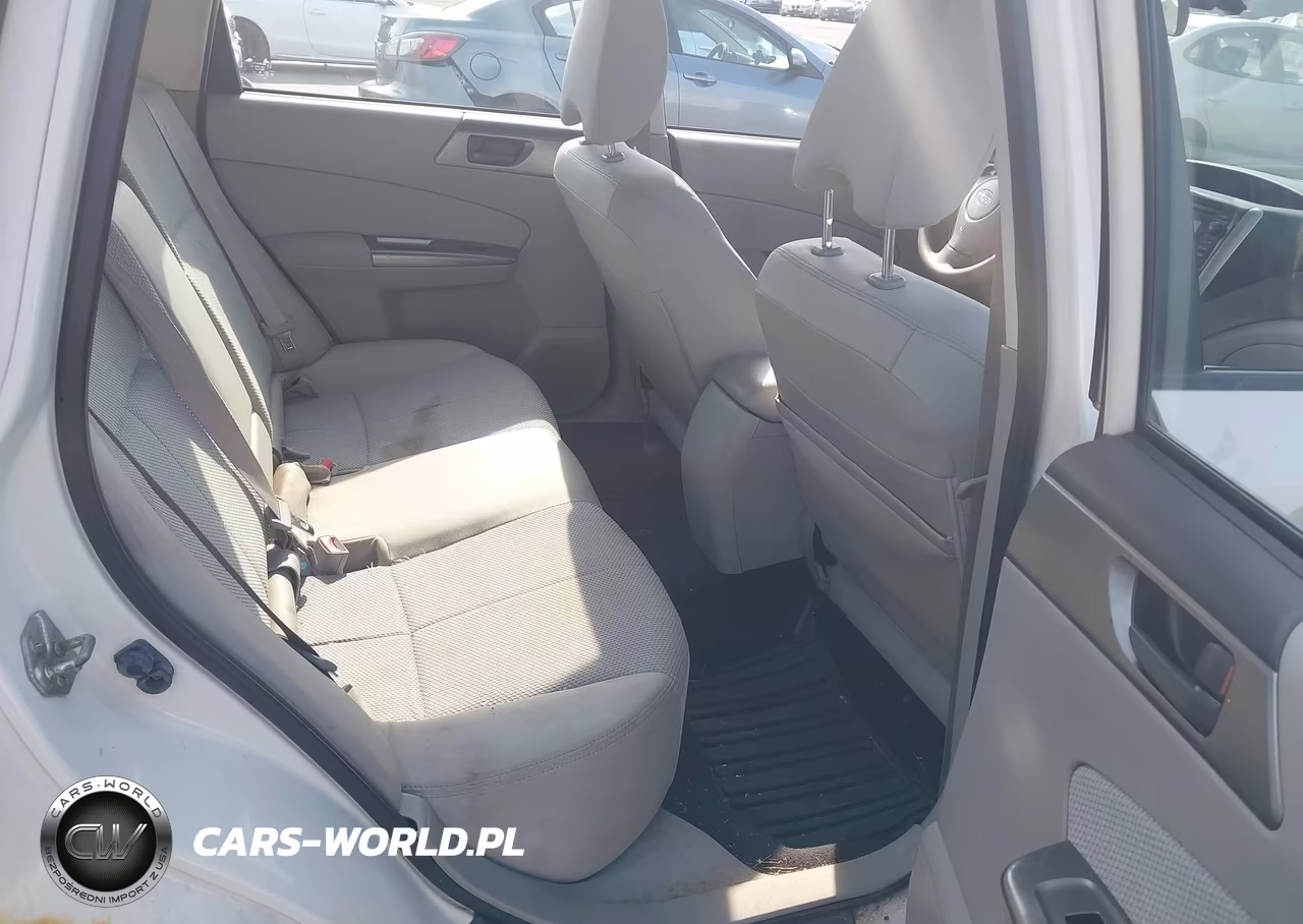 2013 Subaru Forester 2.5X VIN:JF2SHABC6DG406216 - 8