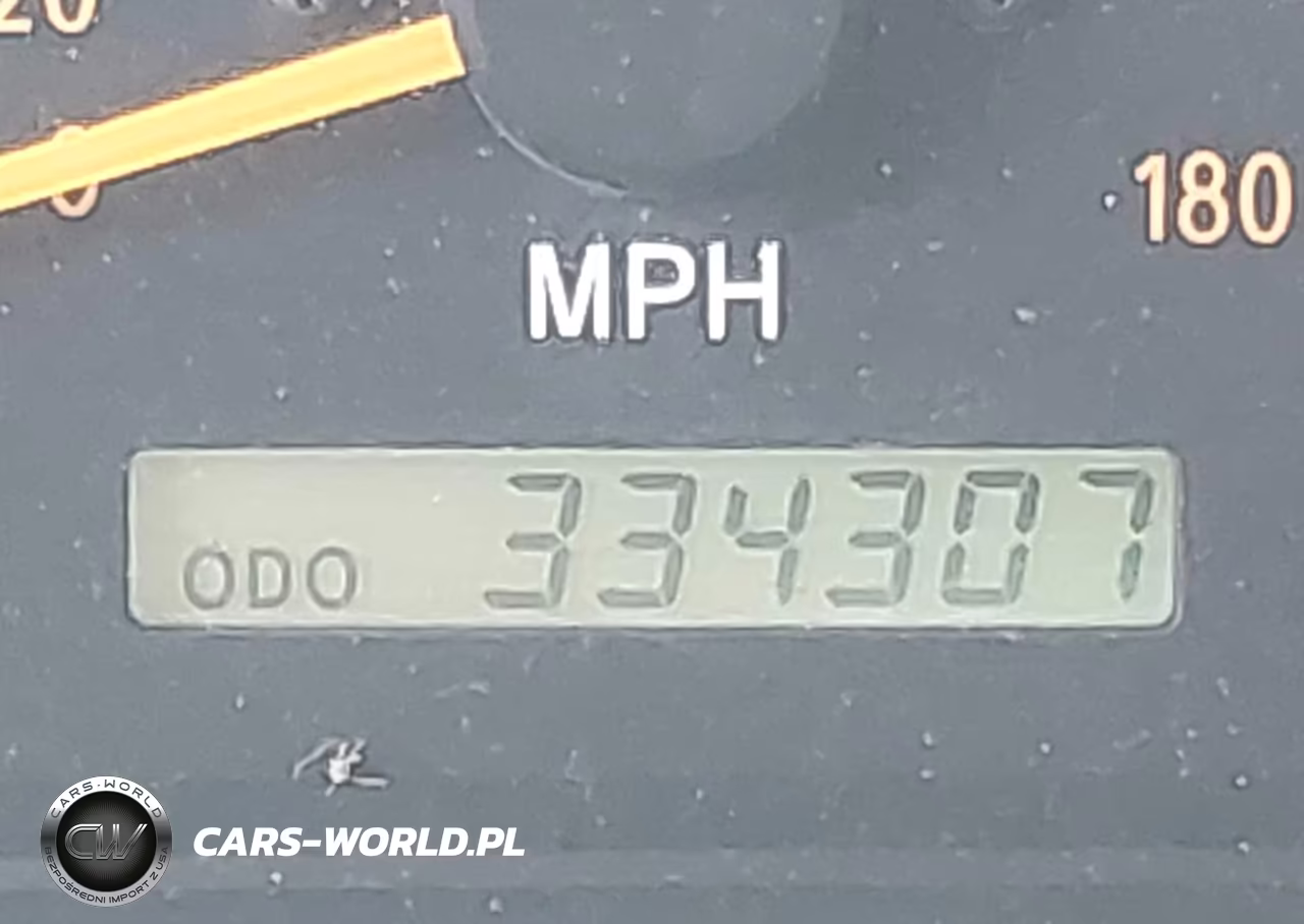 2001 Toyota Tundra Ltd V8 VIN:5TBBT48111S145057 - 15