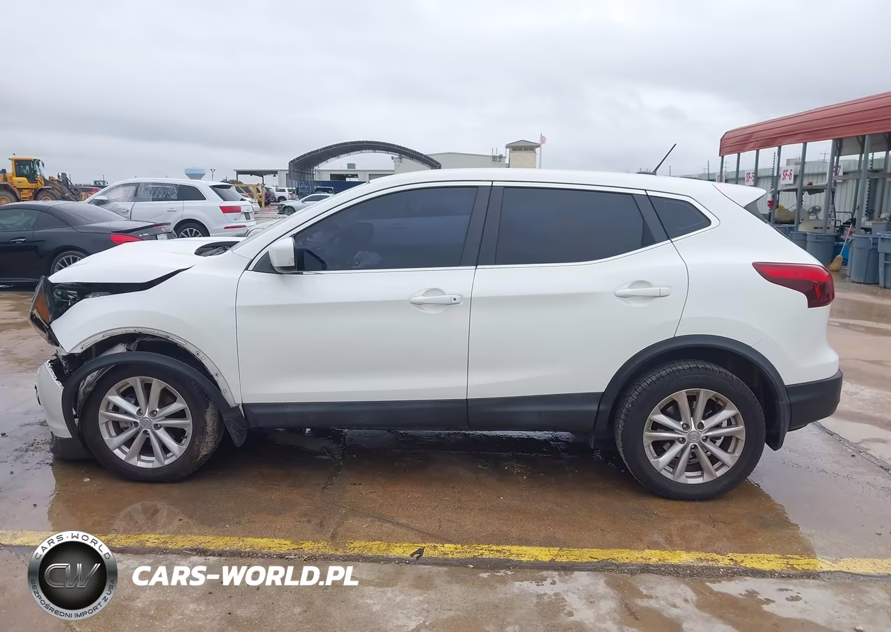 2017 Nissan Rogue Sport S VIN:JN1BJ1CP8HW027835 - 15