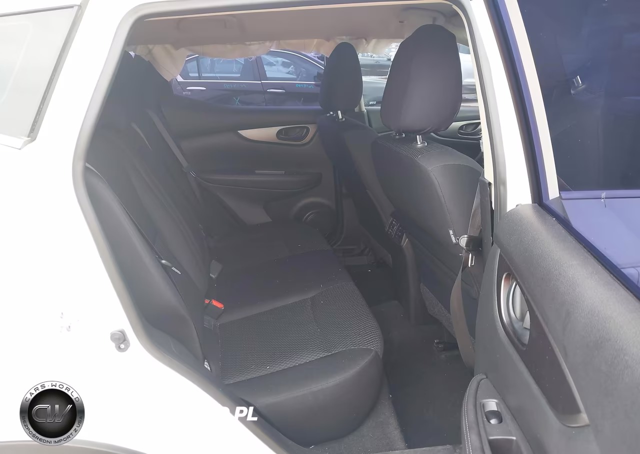 2017 Nissan Rogue Sport S VIN:JN1BJ1CP8HW027835 - 8