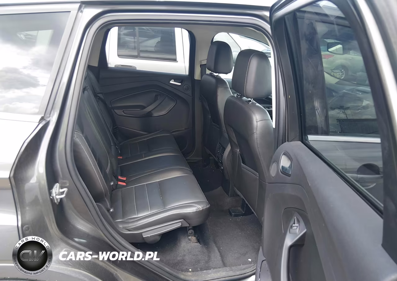 2016 Ford Escape Titanium VIN:1FMCU0JX2GUA64679 - 8