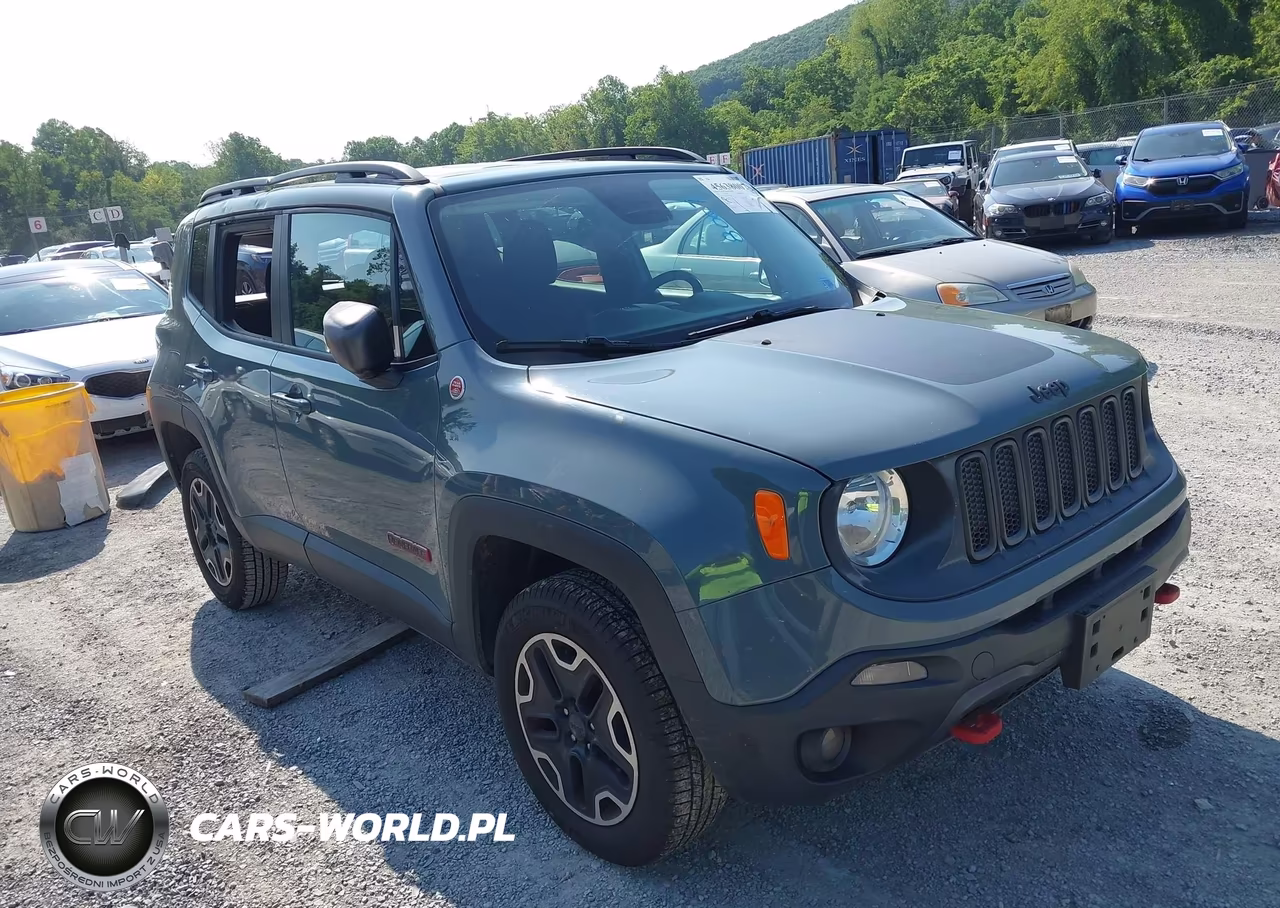 2016 Jeep Renegade Trailhawk