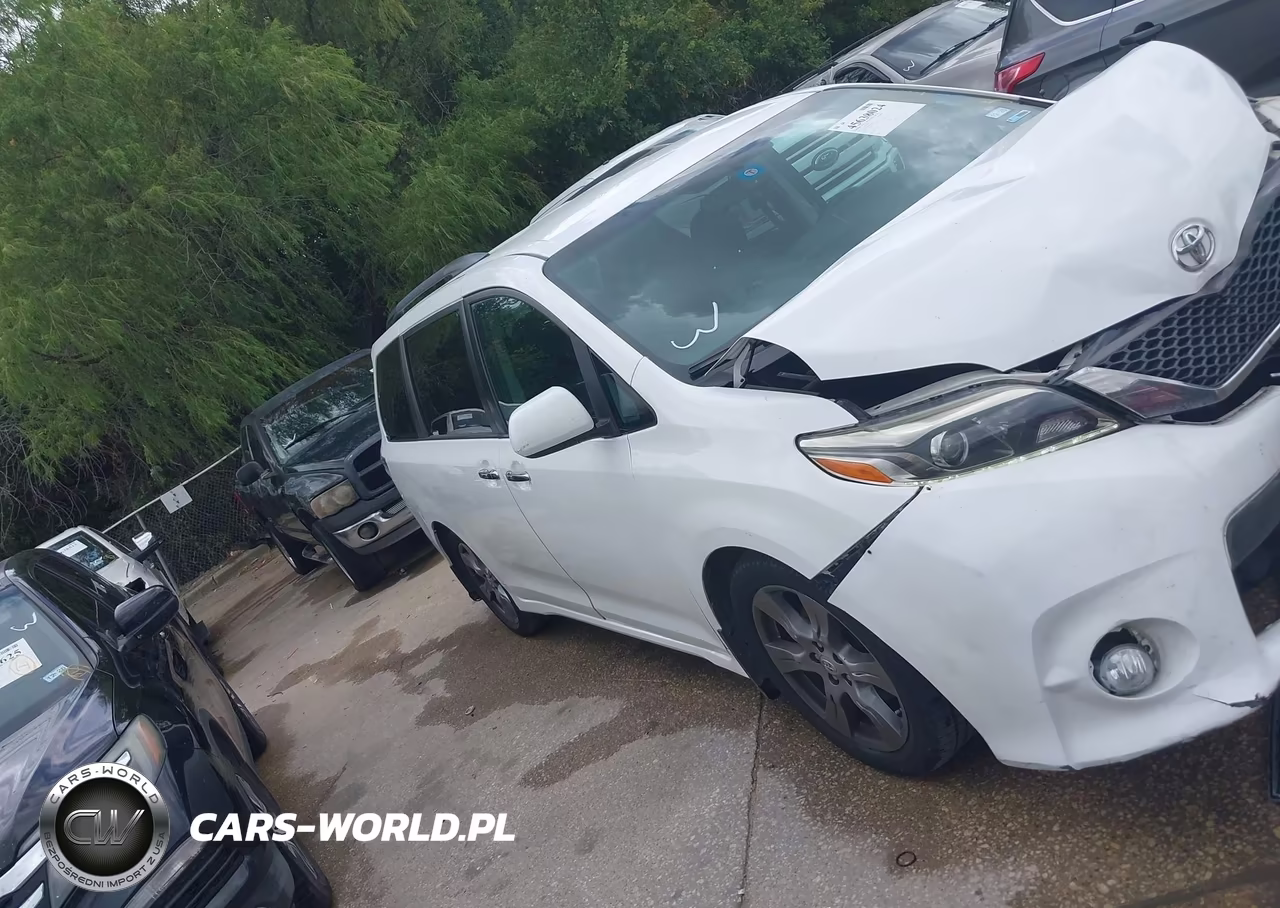 2017 Toyota Sienna Se 8 Passenger VIN:5TDXZ3DC2HS802066 - 13