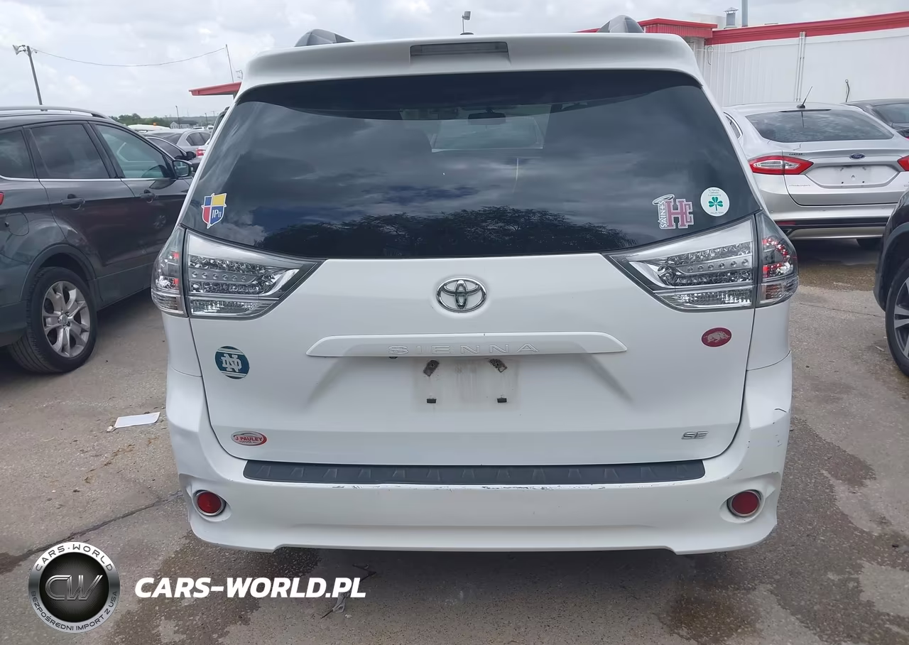 2017 Toyota Sienna Se 8 Passenger VIN:5TDXZ3DC2HS802066 - 16