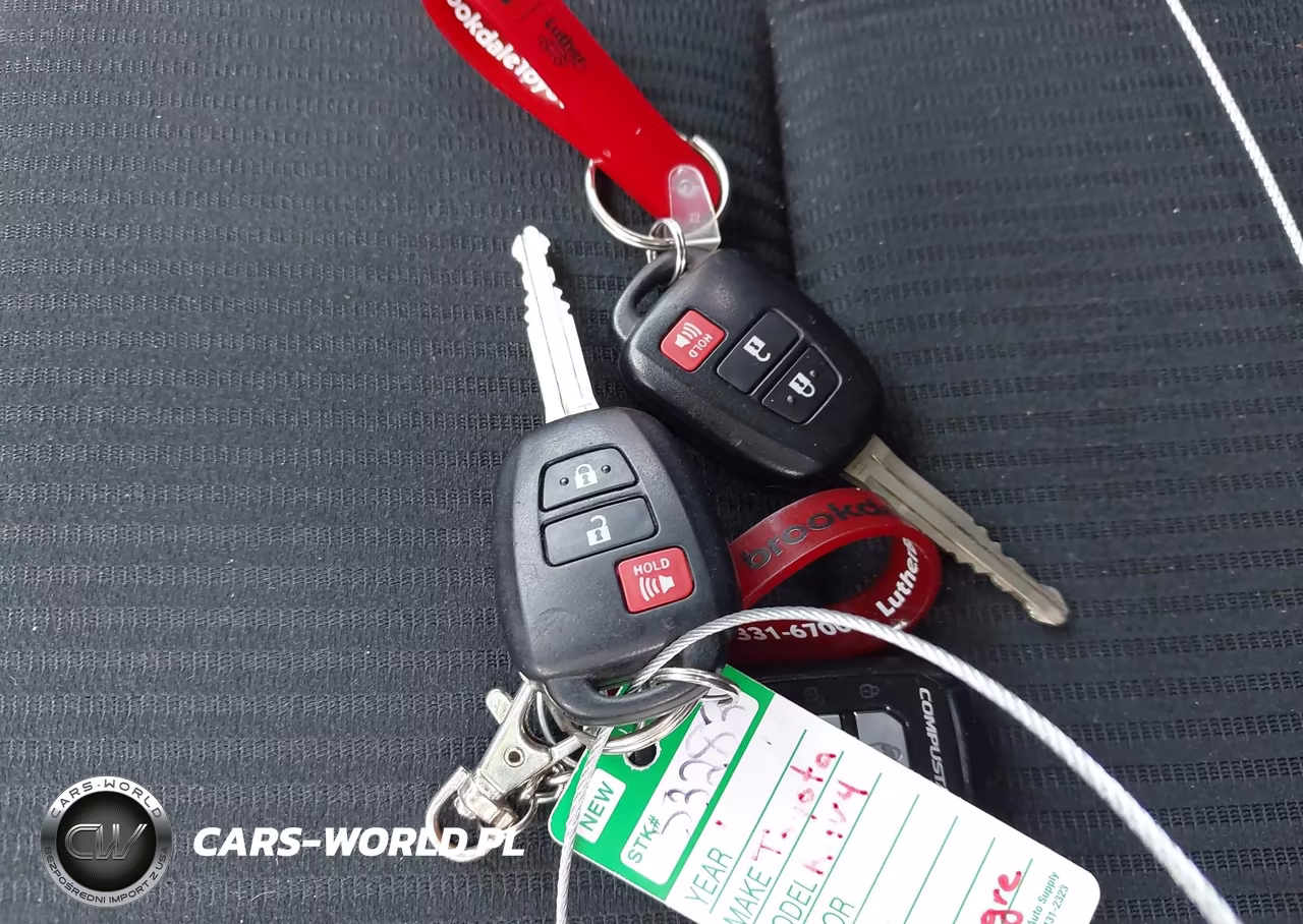 2017 Toyota Rav4 Le VIN:2T3BFREV9HW660089 - 11