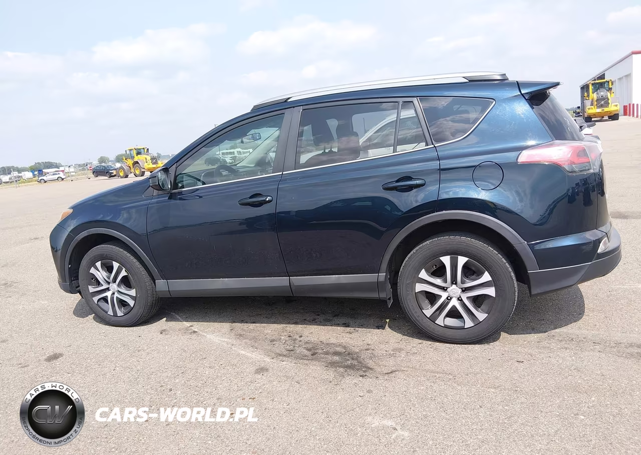 2017 Toyota Rav4 Le VIN:2T3BFREV9HW660089 - 15
