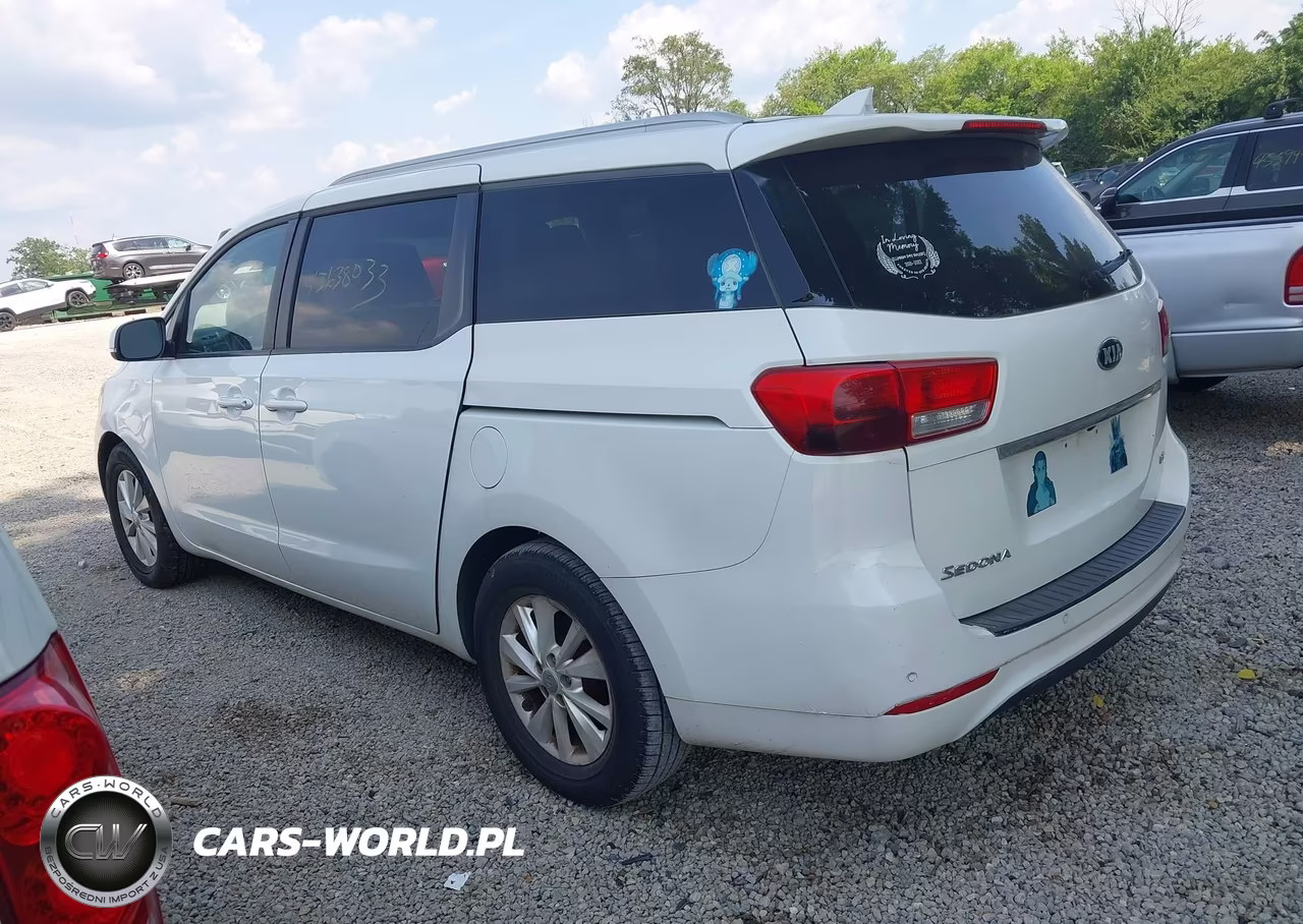 2016 Kia Sedona Lx VIN:KNDMB5C16G6084832 - 3