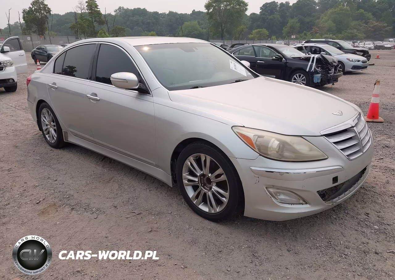 2012 Hyundai Genesis 3.8 VIN:KMHGC4DD2CU204821 - 1