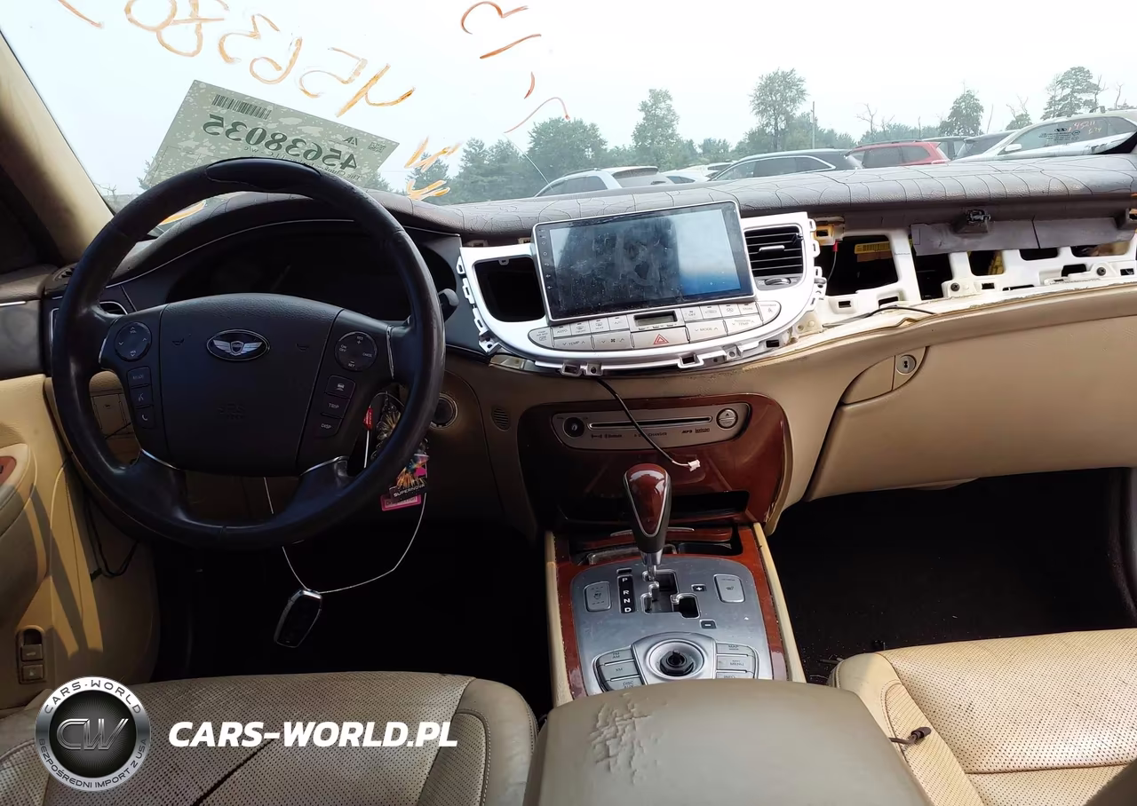 2012 Hyundai Genesis 3.8 VIN:KMHGC4DD2CU204821 - 13